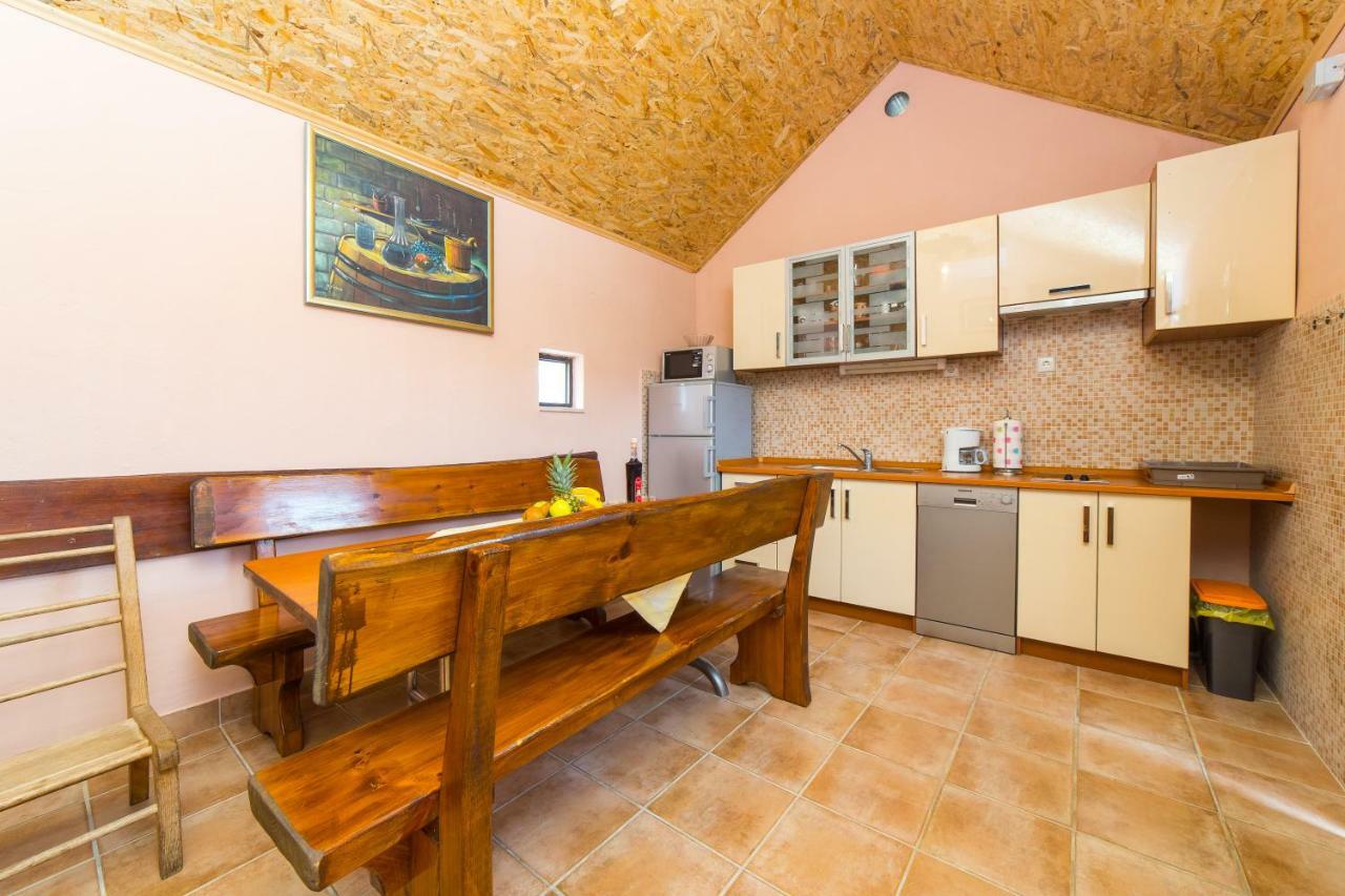 Holiday Home Ana Labin  Экстерьер фото
