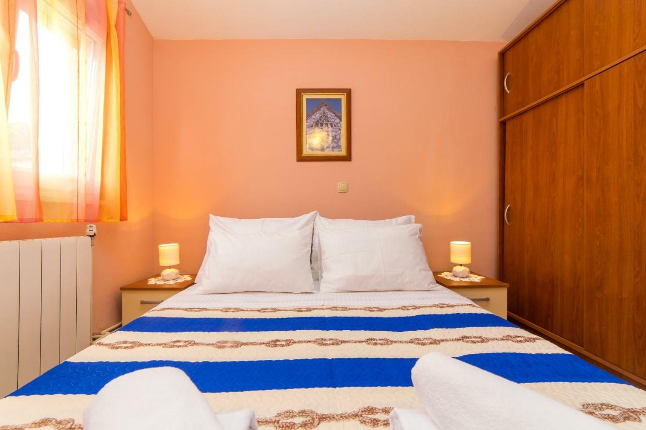 Holiday Home Ana Labin  Экстерьер фото